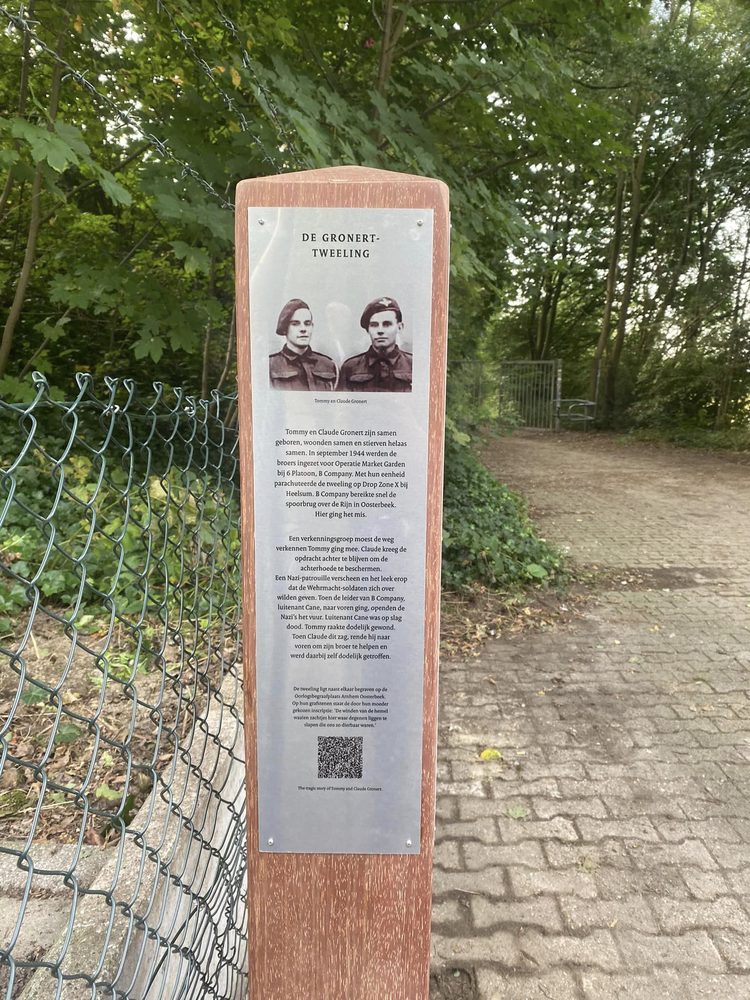 Bakhuys Roozenboom Monument 06